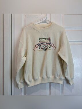 Vintage Sports Accent Cream Long Sleeve Embroidered Crewneck - Petite Medium